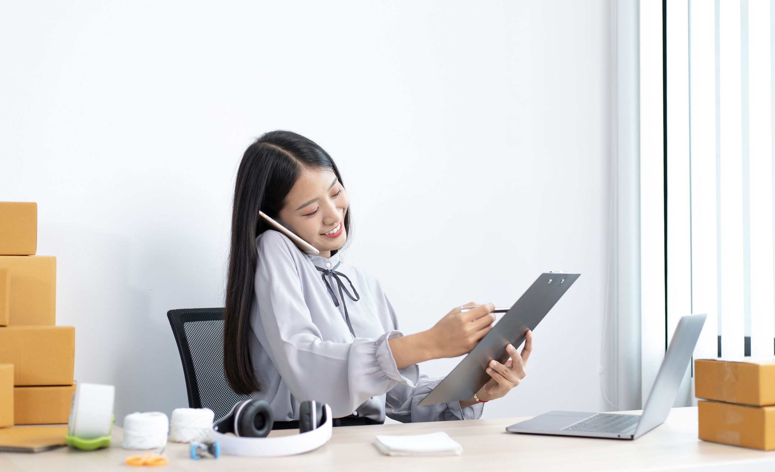 Entrepreneur Confirming Order Details         